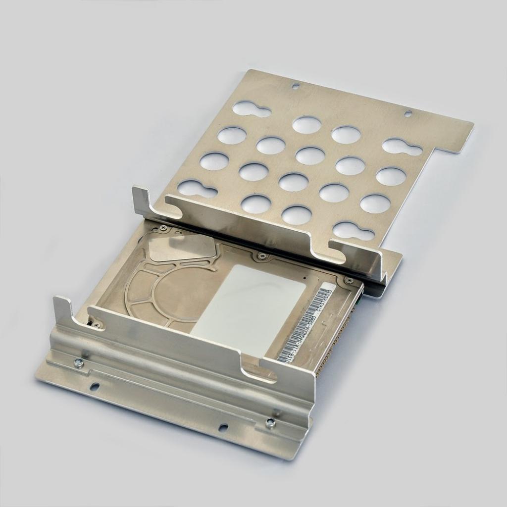 [25/08/2014] Lian Li PC-Q19: Schlankes 