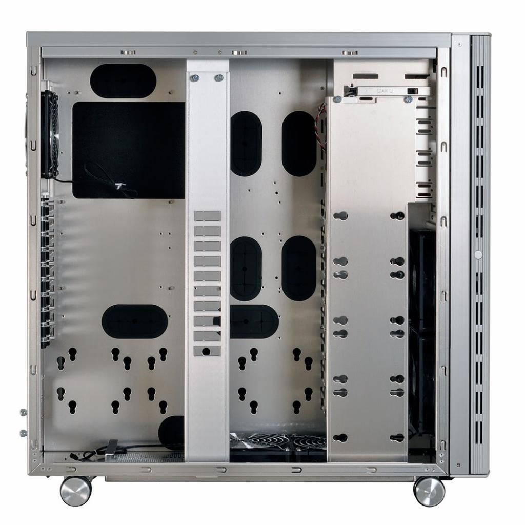 [01/08/2014] Lian Li PC-V2130: Gedämmter Big-Tower mit 95-Liter-Innenraum ab 399 Euro (20)