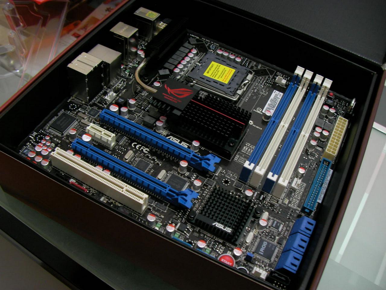 [08/08/2014] Update vom 11.08.: ASUS Maxiums II Gene von bInkaby