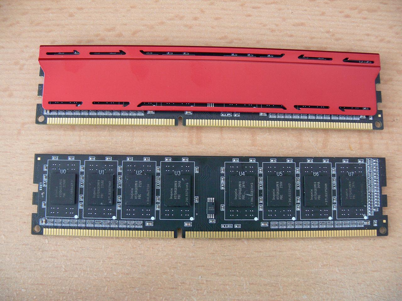 [01/08/2014] Update vom 02.08. mit leuchtenden RAM-Sticks in Lichtschwertoptik (7)