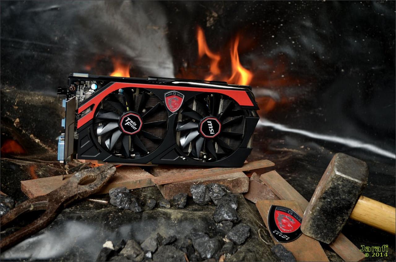[04/08/2014] MSI R9 270X Gaming 2G (7)