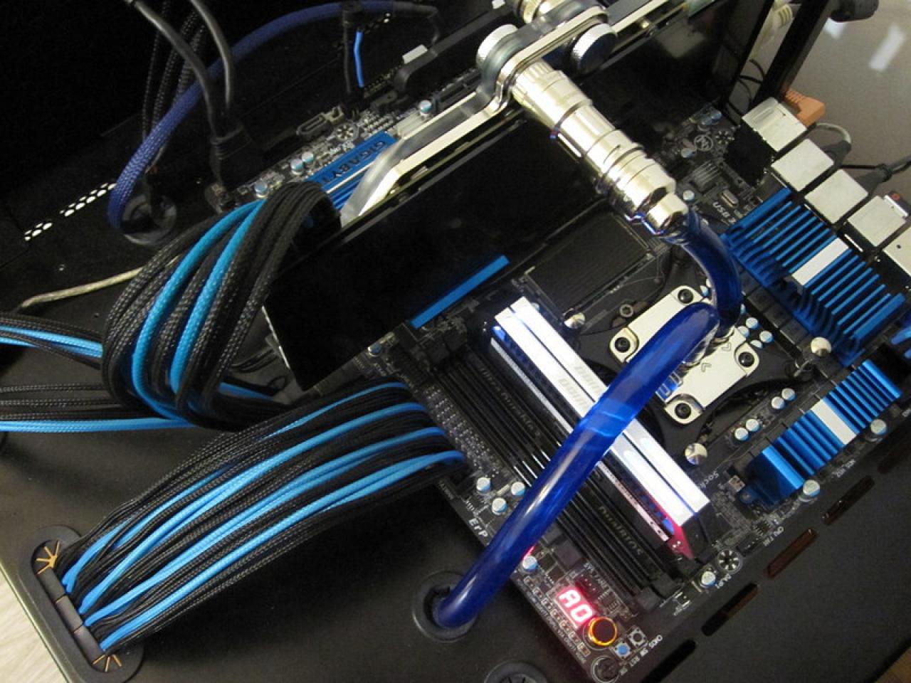 [29/08/2014] Update September 2014 mit neuen wassergekühlten PCs (1) (23)