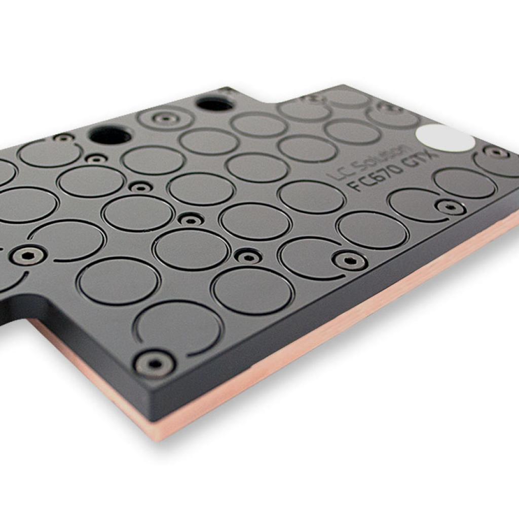 [20/09/2014] Geforce GTX 970: Erste Modelle mit Wasserkühlern als King Mods erhältlich. (9)