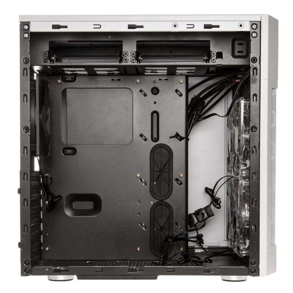 [16/10/2014] Anidées AI-7: Doppelkammer-Cube-Gehäuse für ATX-Mainboards (15)
