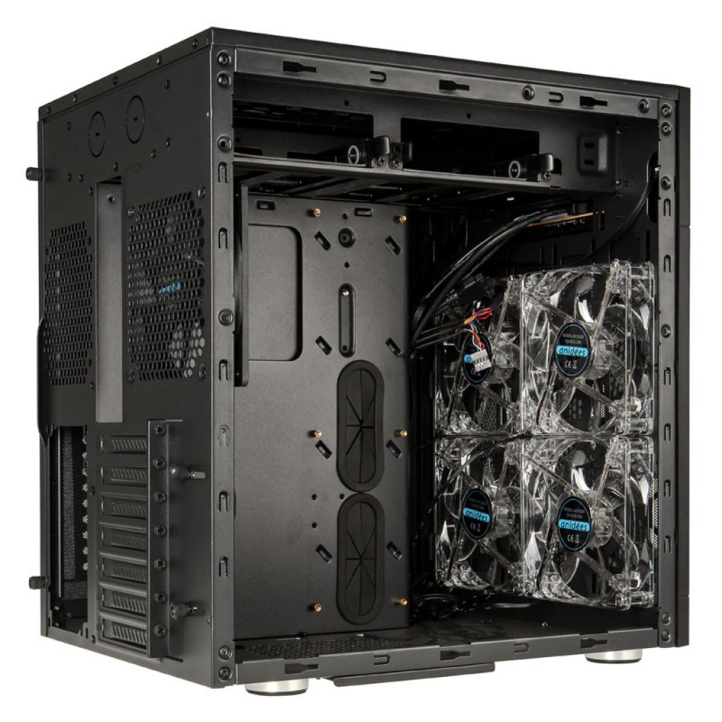 [16/10/2014] Anidées AI-7: Doppelkammer-Cube-Gehäuse für ATX-Mainboards (4)
