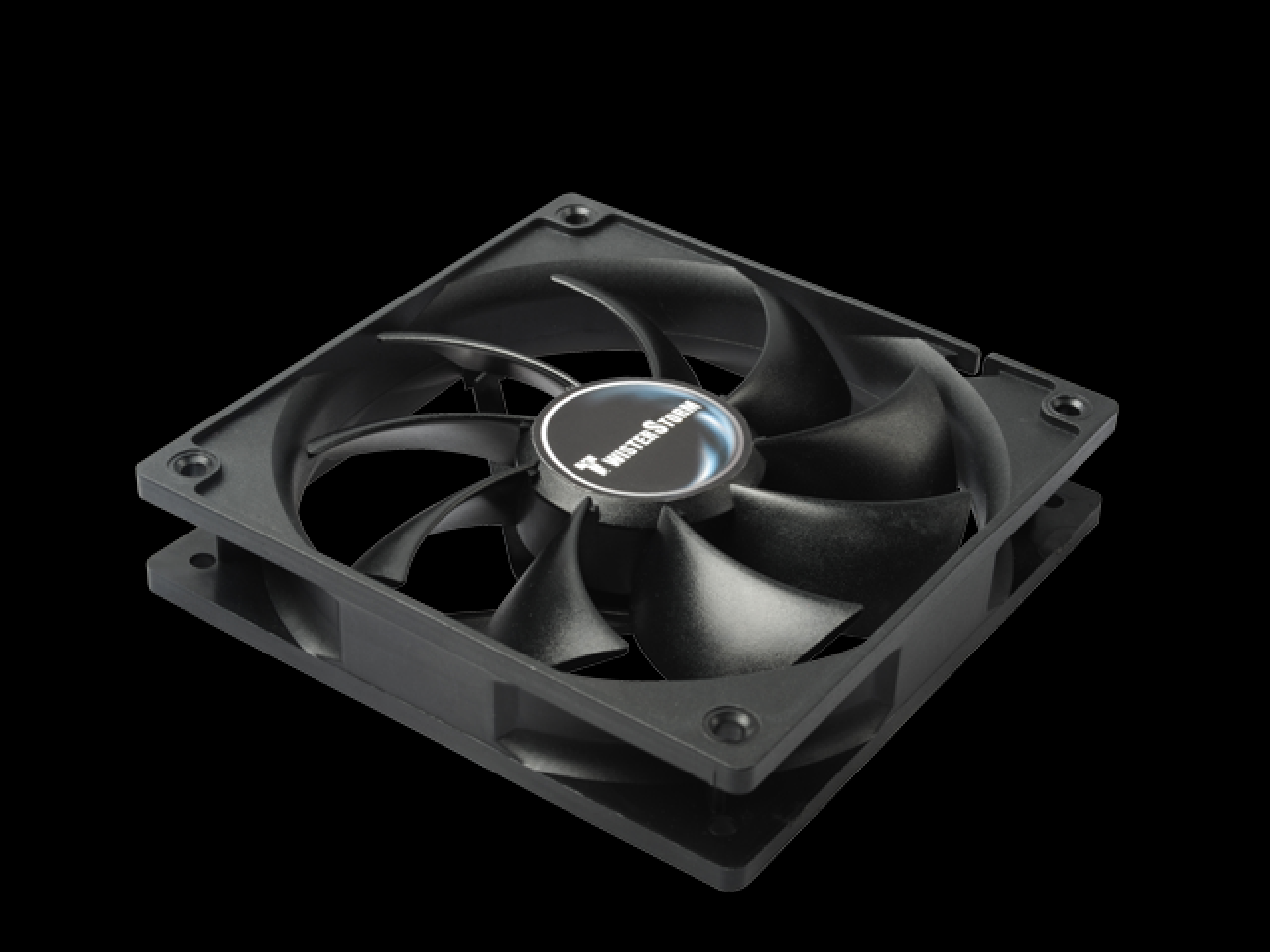 [23/10/2014] Enermax Twister Storm Lüfter: 