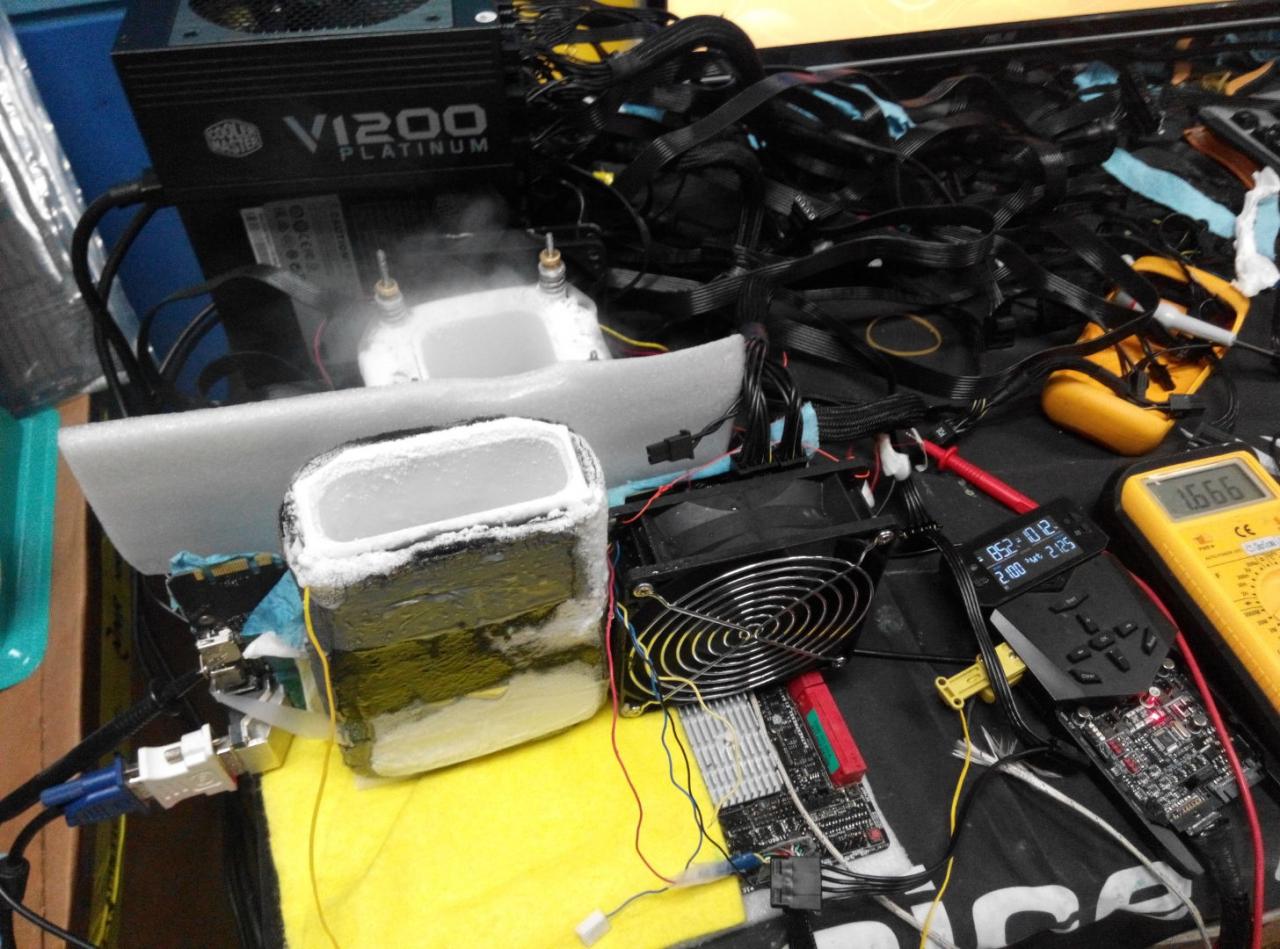 [10/10/2014] Geforce GTX 980 auf 2.208 MHz übertaktet: Neuer Rekord im 3DMark Fire Strike Extreme (1)