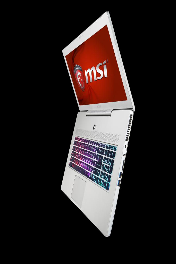 [07/10/2014] MSI GS70 Silber mit GTX 970M (11)