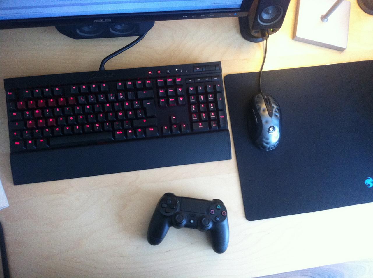 [10/10/2014] Update vom 11.10.2014 mit Rennsimulator und K70 RGB (30)