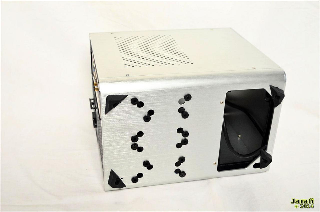 [10/10/2014] Raijintek Metis (12)