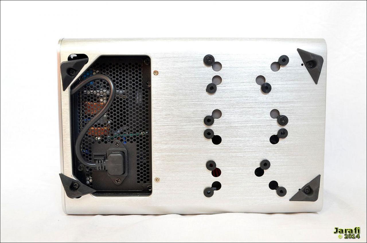 [10/10/2014] Raijintek Metis (24)