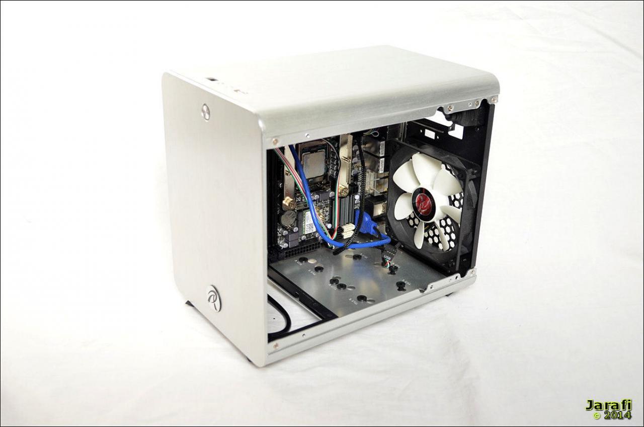 [10/10/2014] Raijintek Metis (27)