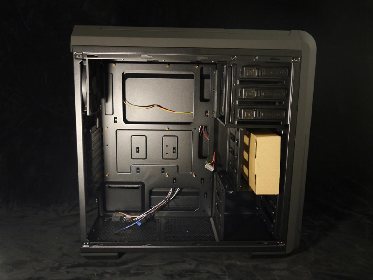 [14/10/2014] Enermax iVektor (2)