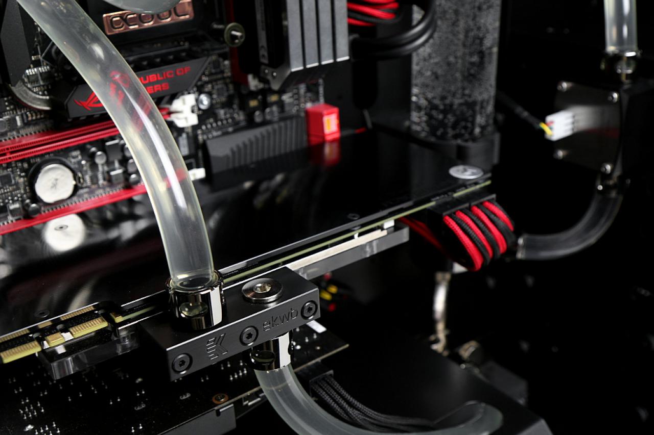 [24/10/2014] Update vom 27.10.: PCs mit Duftbaum und Eiswasser (27)