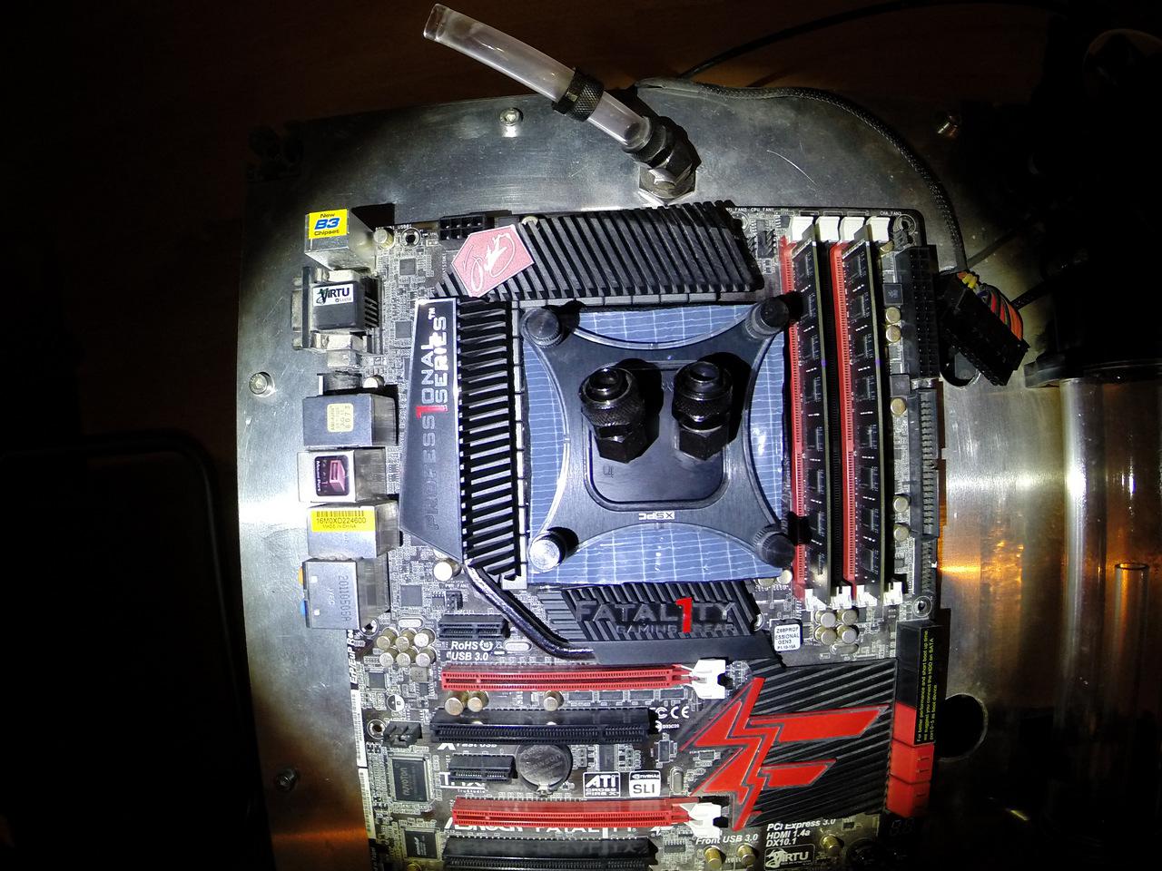 [24/10/2014] Update vom 27.10.: PCs mit Duftbaum und Eiswasser (15)