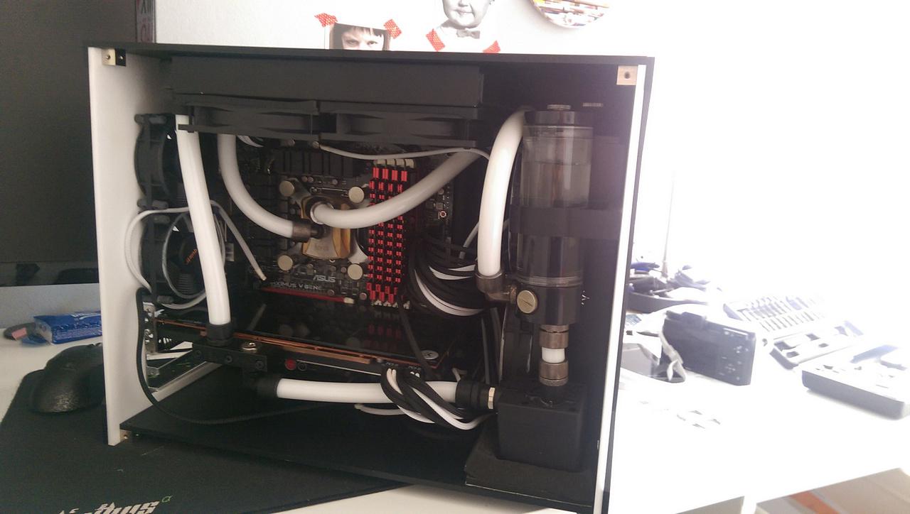 [24/10/2014] Update vom 27.10.: PCs mit Duftbaum und Eiswasser (47)