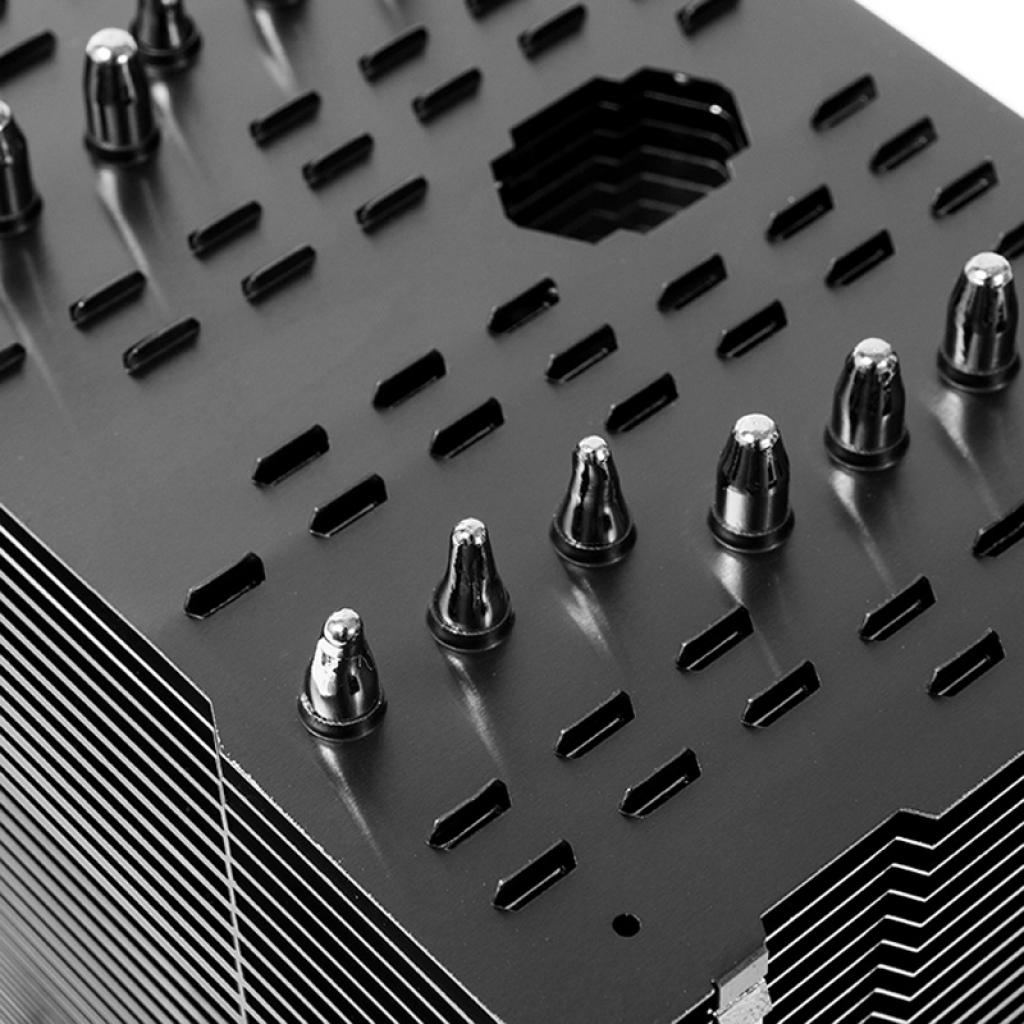 [21/10/2014] Thermalright HR-02 Macho Zero: CPU-Kühler auf (semi-)passiven Betrieb ausgelegt (7)