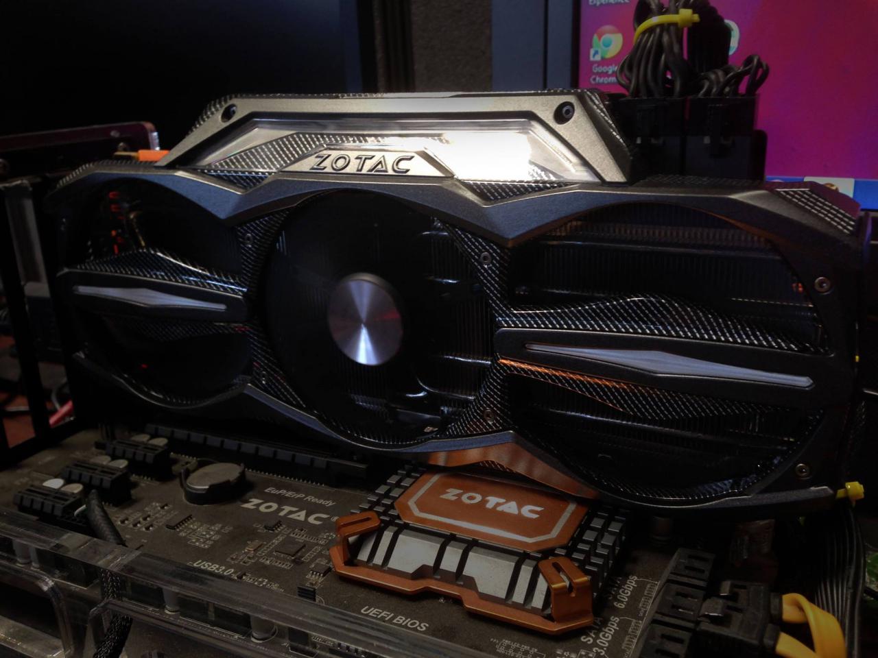 [08/10/2014] Zotac Geforce GTX 980 Amp Extreme: Ausnahme-Grafikkarte geteasert (1)