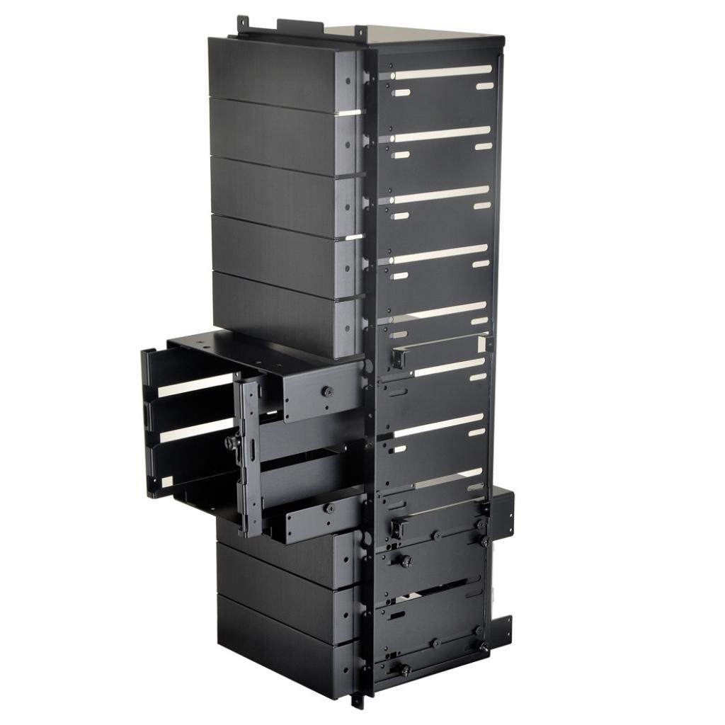 [31/10/2014] Lian Li PC-D666: Ausladendes Cube-Gehäuse für zwei Systeme (15)