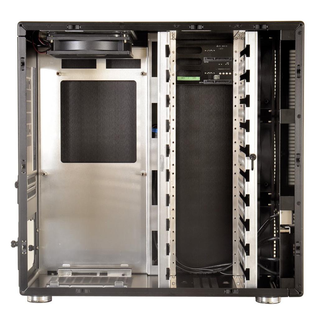 [29/10/2014] Lian Li PC-Q26: Mini-ITX-Gehäuse für den NAS-Einsatz mit 11 Datenträgern (9)