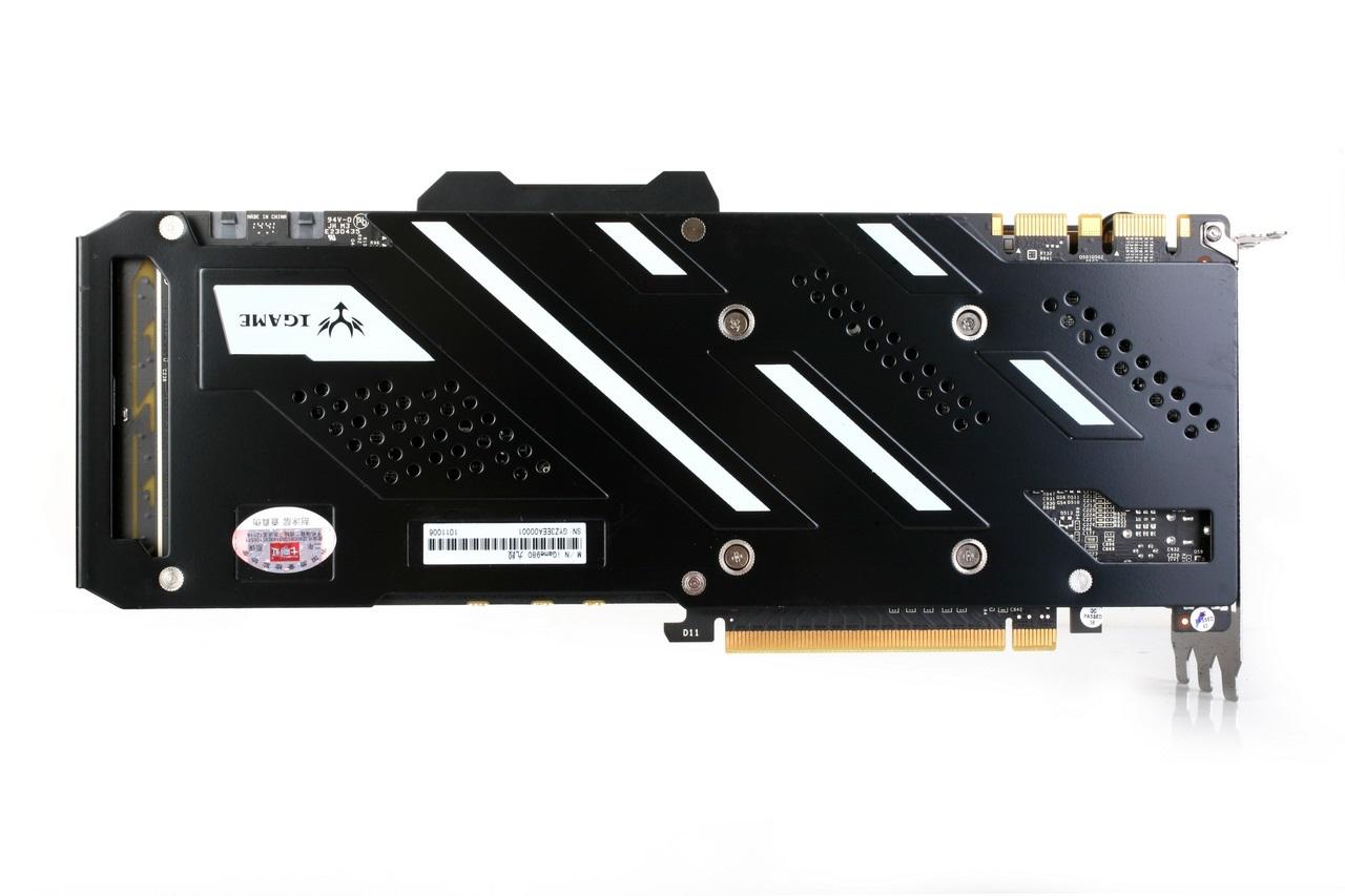 [20/11/2014] Colorful Geforce GTX 980 iGame Kudan: Hybrid-Kühler im Triple-Slot-Design (7)