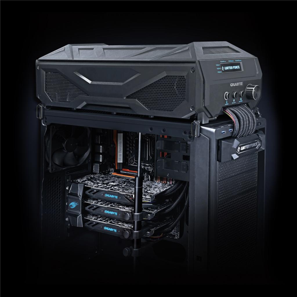 [11/11/2014] Gigabyte Waterforce: Triple-SLI mit GTX 980, Kompakt-Wasserkühlung und externer Radiatorbox (1)
