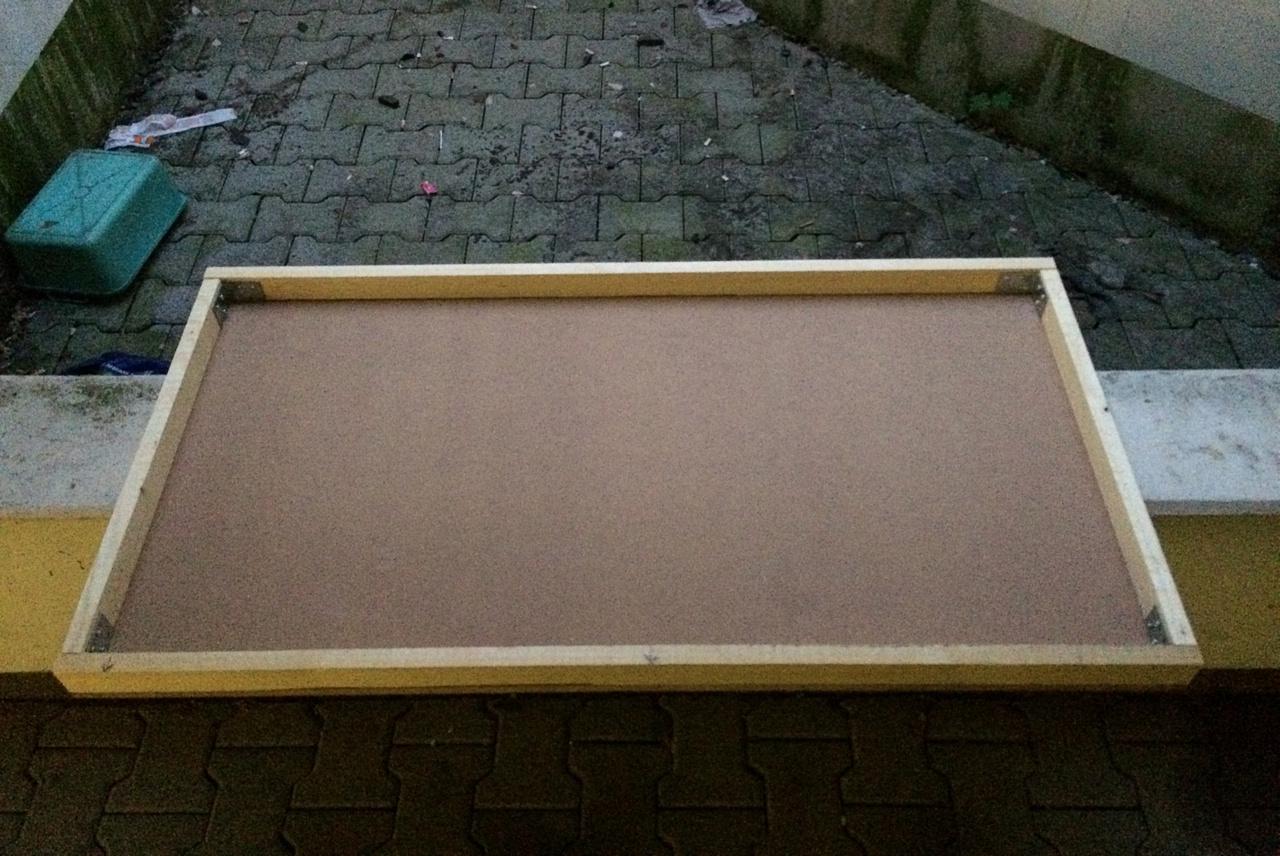 [28/11/2014] Ein PC wird an die Wand gehängt: Projekt eines PCGHX-Mitglieds (4)