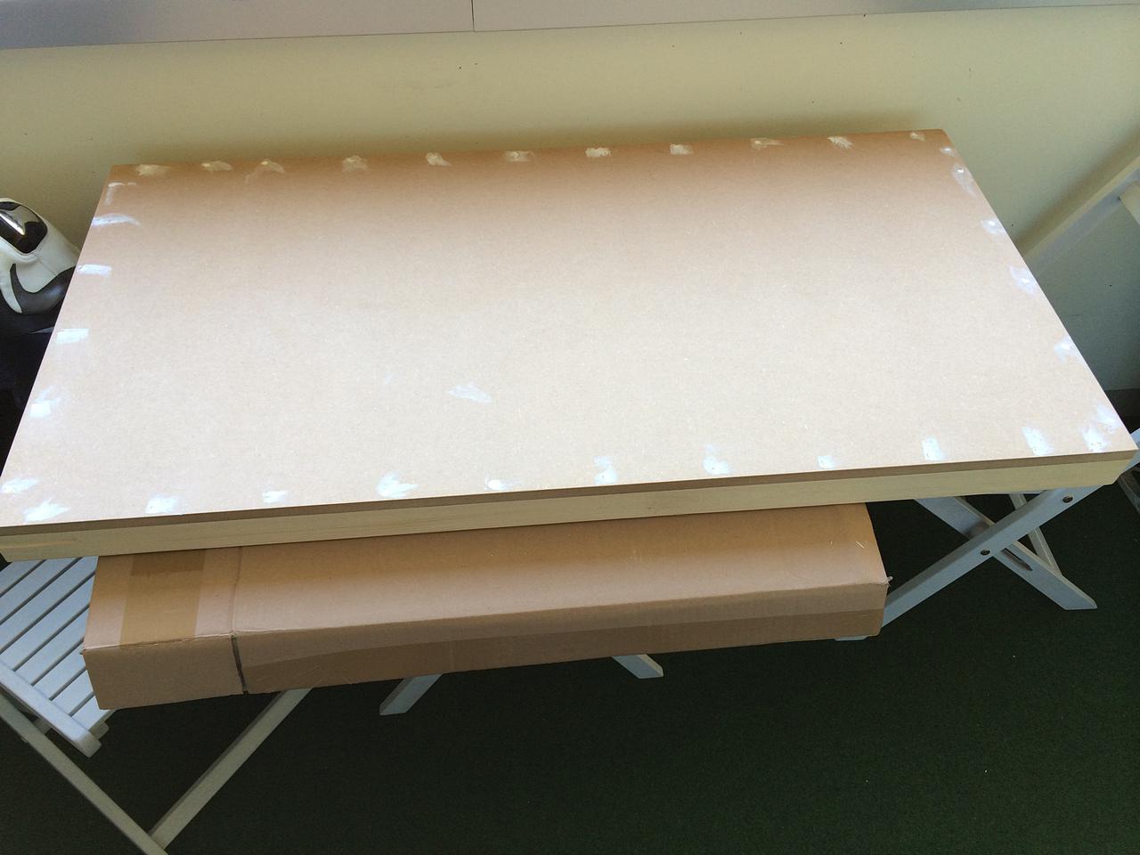 [28/11/2014] Ein PC wird an die Wand gehängt: Projekt eines PCGHX-Mitglieds (5)