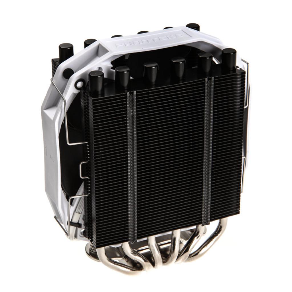 [26/11/2014] Kompakte CPU-Kühler: Phantek PH-TC12LS und PH-TC14S neu im Sortiment (1)