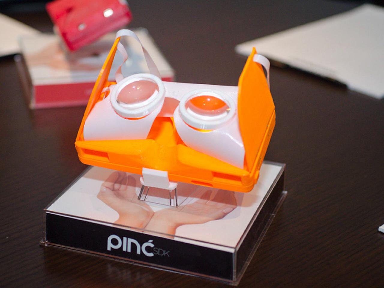 [25/11/2014] Pinc: Wie aus dem iPhone 6 eine VR-Brille mit Gestensteuerung wird (2)