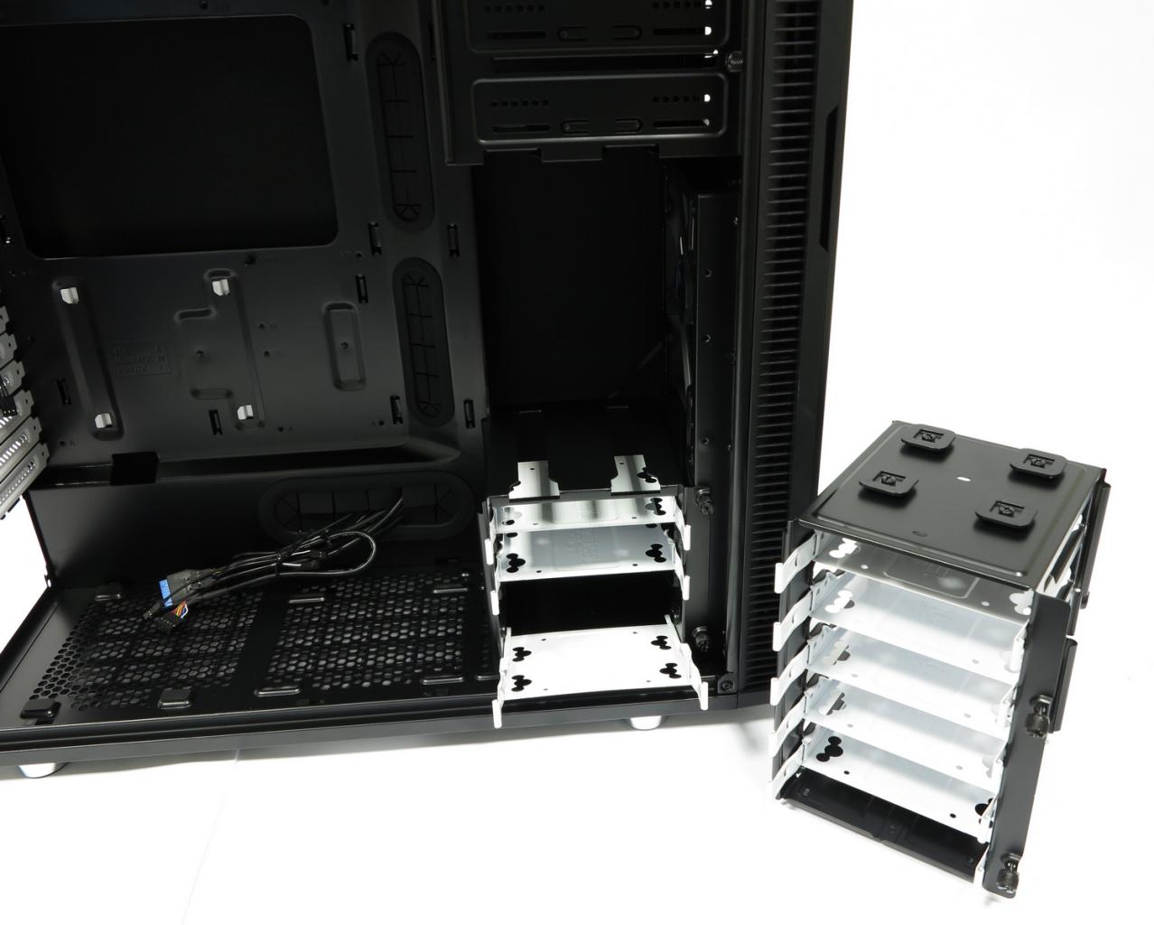 [20/11/2014] Fractal Design Define R5 - Der jüngste Spross der Define-R-Gehäusereihe im Test (6)