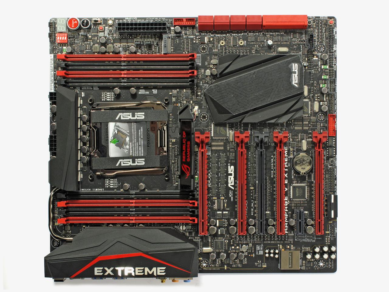 [01/12/2014] Nominiert für das Produkt des Jahres 2014: Asus Rampage V