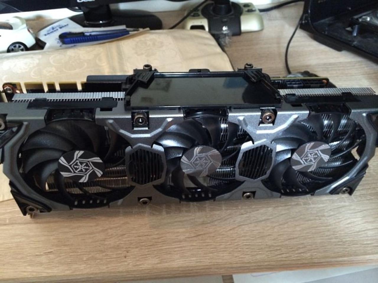 [26/12/2014] Update vom 27.12.: Kreissäge trifft auf Platine, Karte mit RAM-Slots, Zombies und mehr (28)