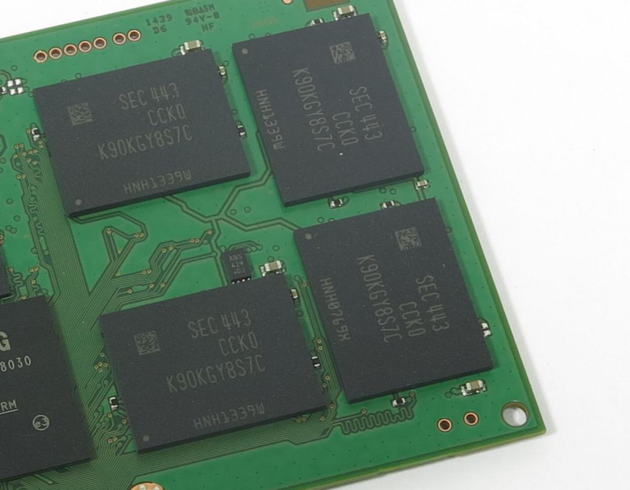 [08/12/2014] Test: Samsung SSD 850 Evo, nicht Revo (4)