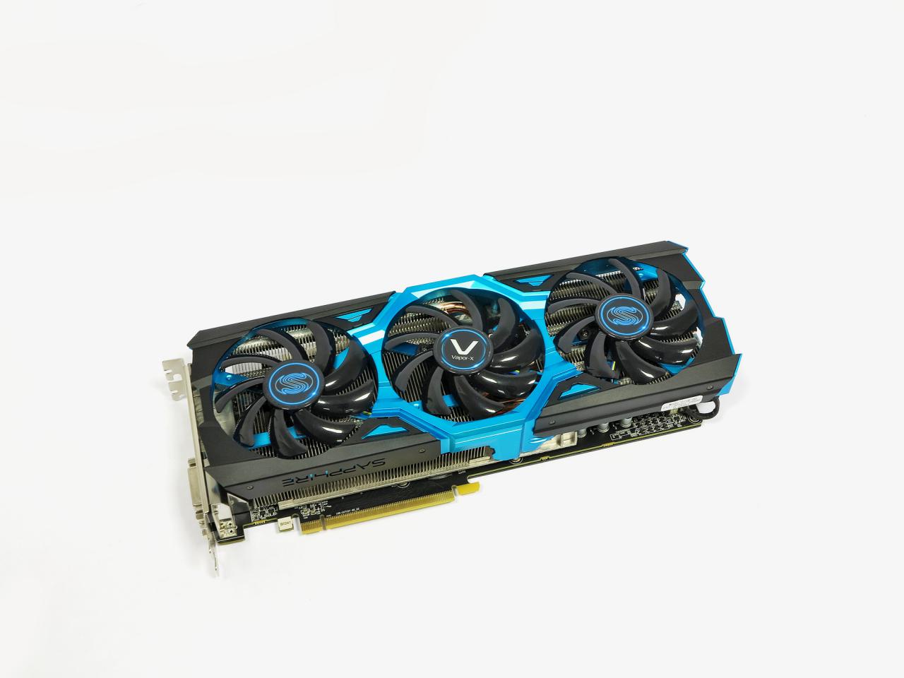 [01/12/2014] Nominiert für das Produkt des Jahres 2014: Radeon R9 290X 8GB (hier: Sapphire Vapor-X)