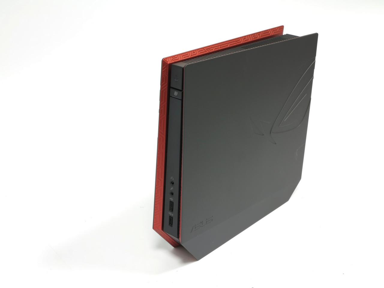 [17/12/2014] Asus ROG GR8: Asus' neuer Spielerechner mit Konsolenformat im Test (3)