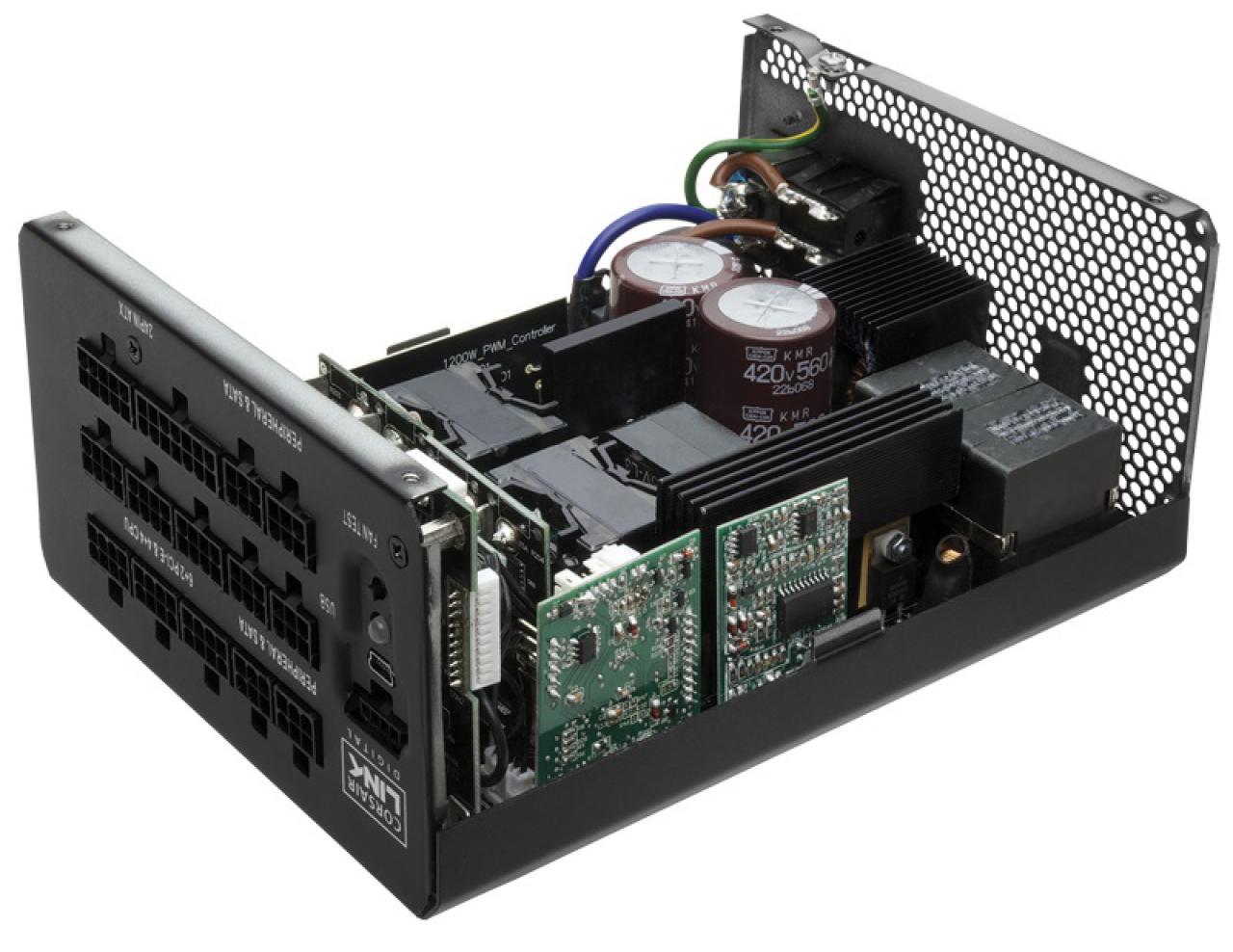 [09/01/2015] Platinum-Netzteile auf der CES: Corsair und Thermaltake jagen 100 A über die 12-V-Schiene (7)