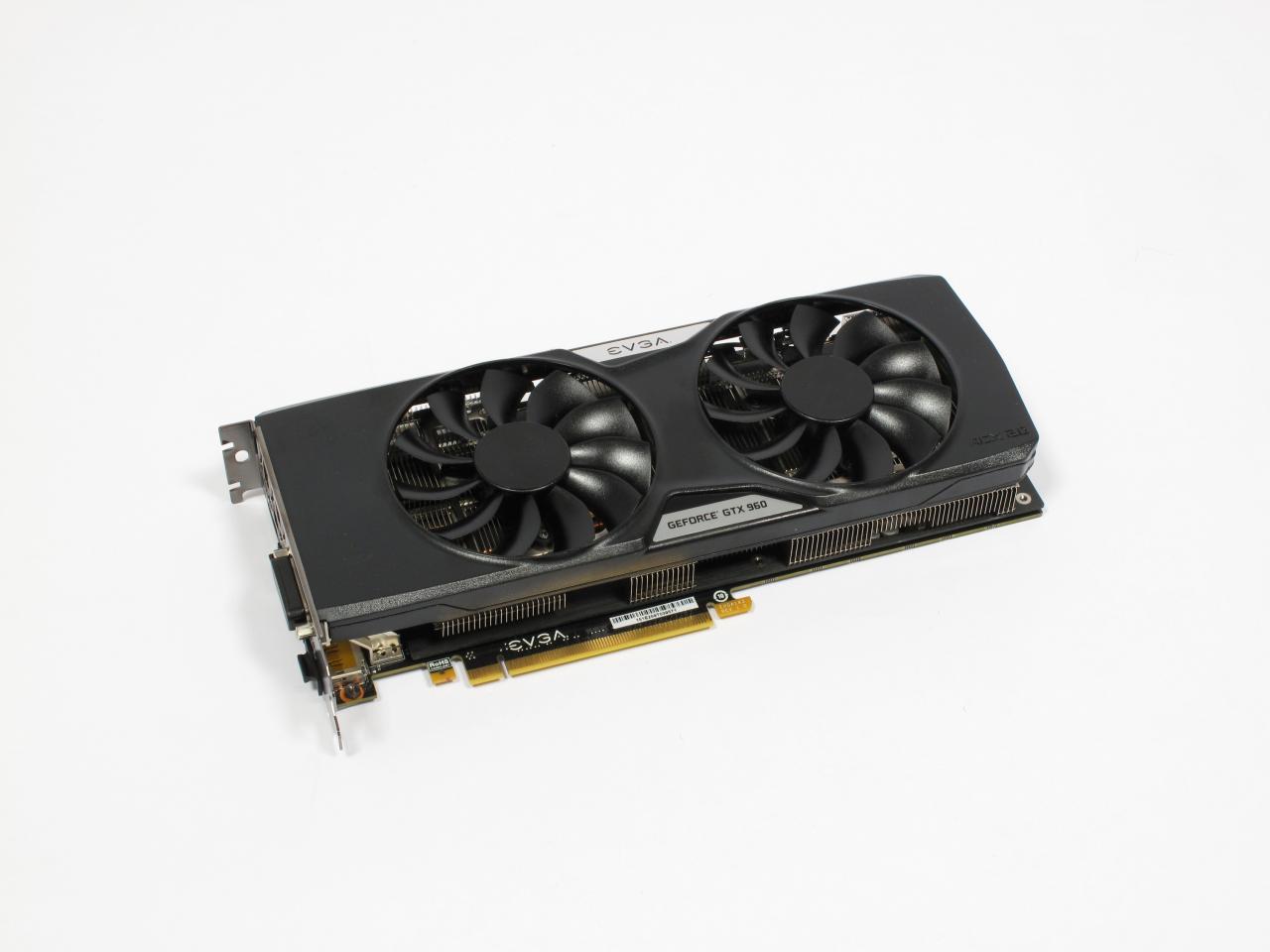 [22/01/2015] Evga GTX 960 Super Superclocked (SSC): 1.279/3.506 MHz ab Werk, Boost auf rund 1,4 GHz, semi-aktiver Betrieb; unter Last durchschnittlich leise (ausführlicher Test in PCGH 03/2015)