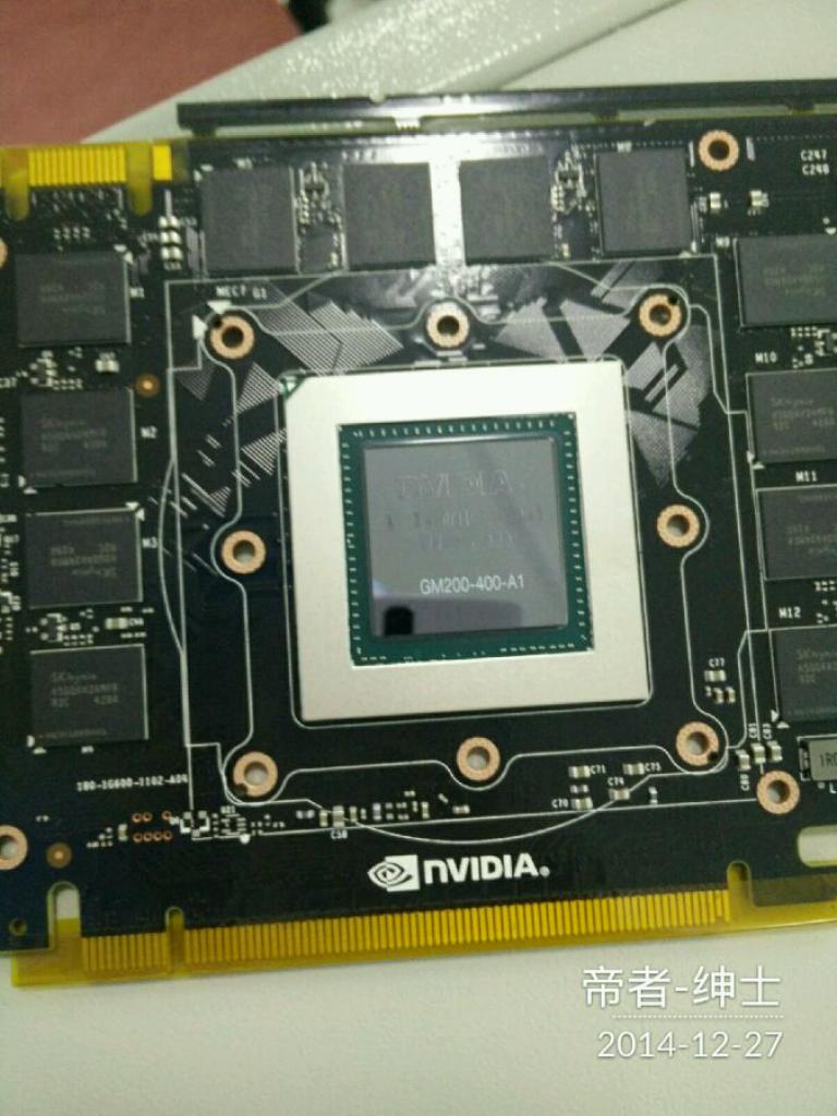 [16/01/2015] Bilder vom Januar: GM200 abgebildet - gut zu sehen: 12 GDDR5-Chips mit je 4 Gbit Kapazität