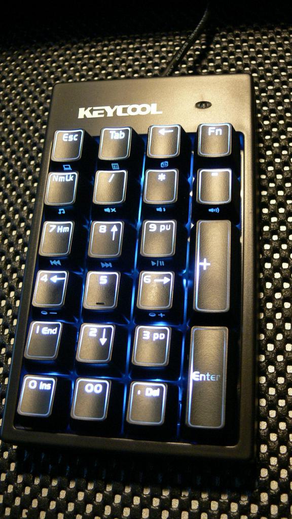 [09/01/2015] Update vom 11.01. mit solarbetriebener Tastatur und mehr (7)