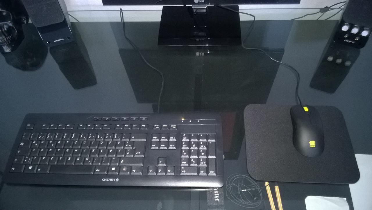[09/01/2015] Update vom 11.01. mit solarbetriebener Tastatur und mehr (13)