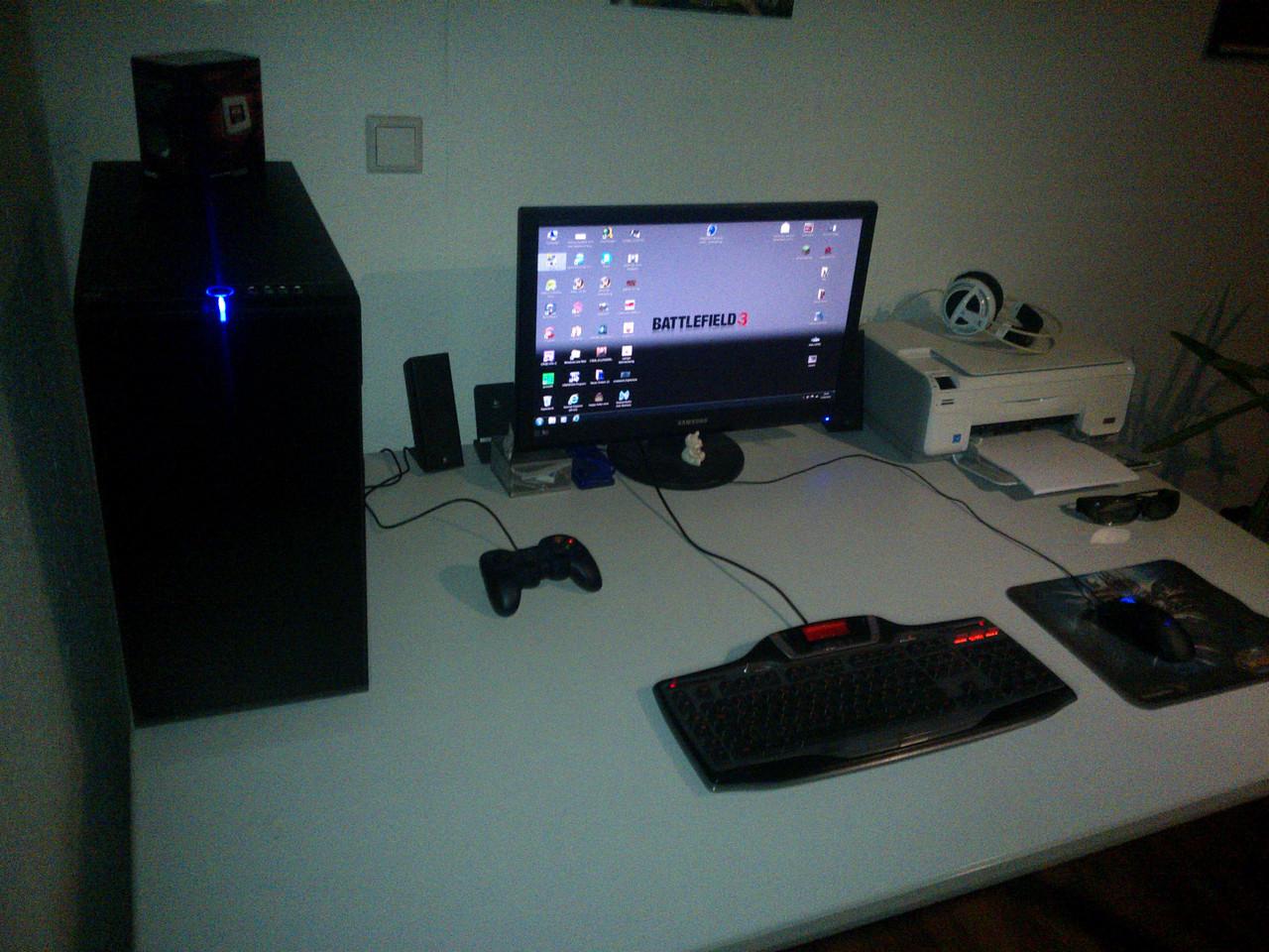 [23/01/2015] Update Januar 2015: Schreibtisch von rhyn2012 (alt)