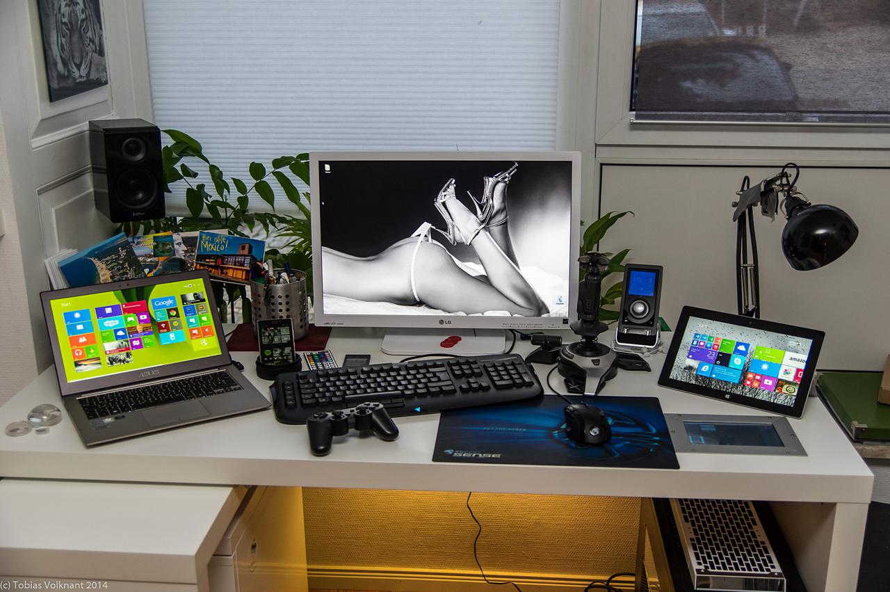 [23/01/2015] Update Januar 2015: Schreibtisch von totovo