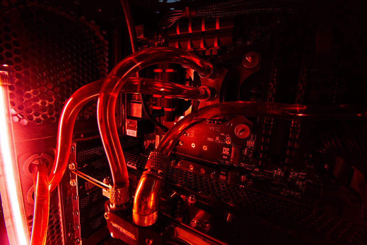 [03/01/2015] Update vom 04.01. mit neuen tollen Wakü-Setups (23)