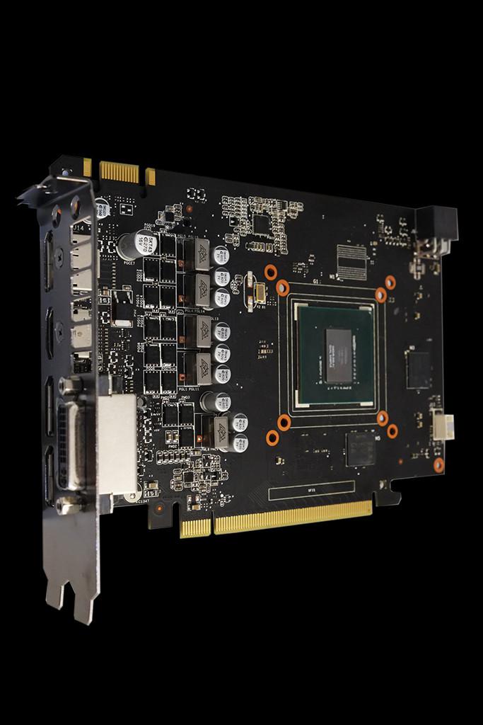 [22/01/2015] Asus GTX 960 Strix (7)