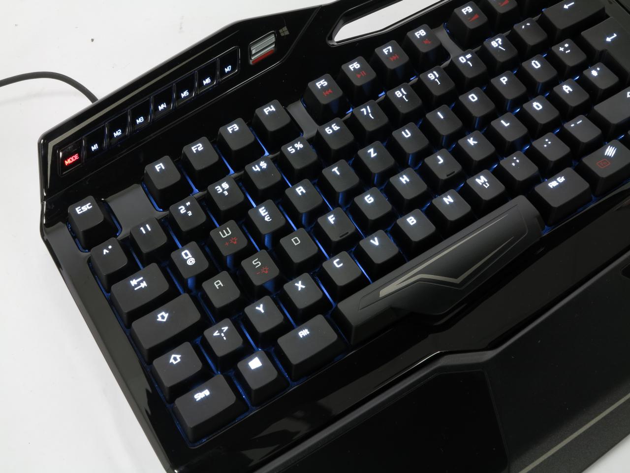 [22/01/2015] Mad Catz Strike TE im Test: gelungenes Debüt der mechanischen Spielertastatur (12)