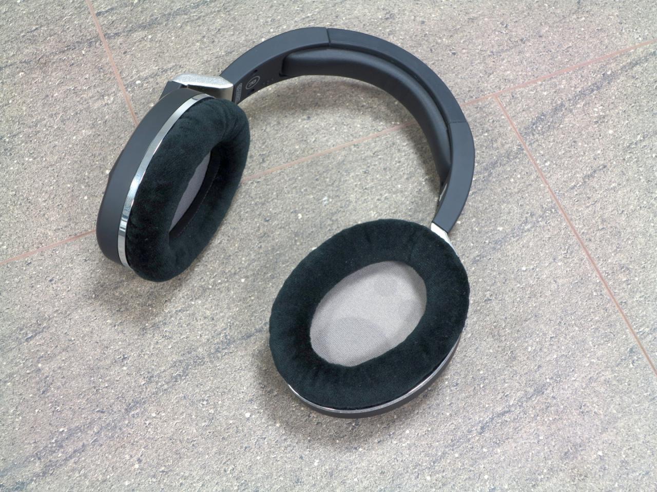 [23/01/2015] Ultrasone Performance-Reihe - P 880 mit Velour-Polsterung