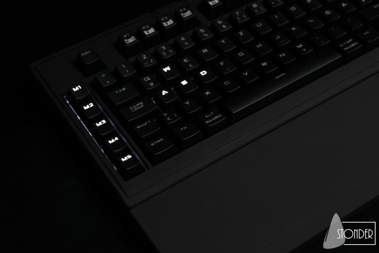 [13/02/2015] Cooler Master CM Storm Trigger Z (6)