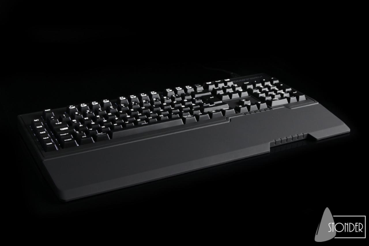 [13/02/2015] Cooler Master CM Storm Trigger Z (2)