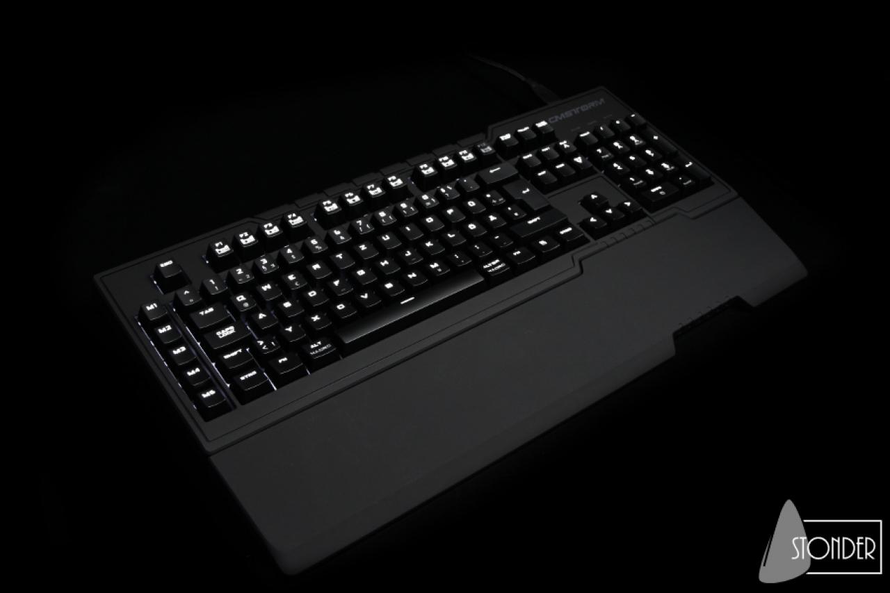 [13/02/2015] Cooler Master CM Storm Trigger Z (3)